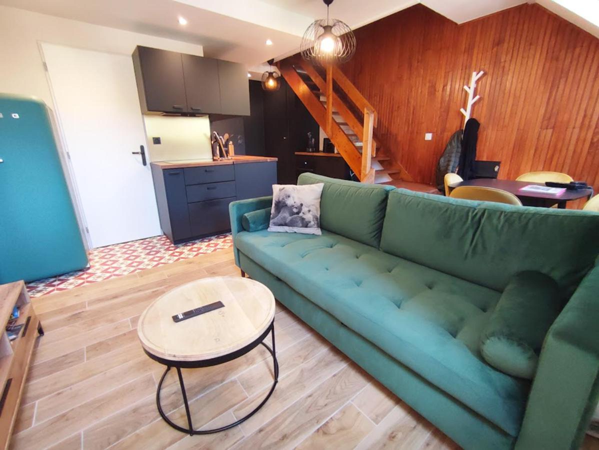 Appartamento Au Cocon De Joy, T3 Duplex, Wifi, 4 Personnes Bagnères-de-Luchon Esterno foto
