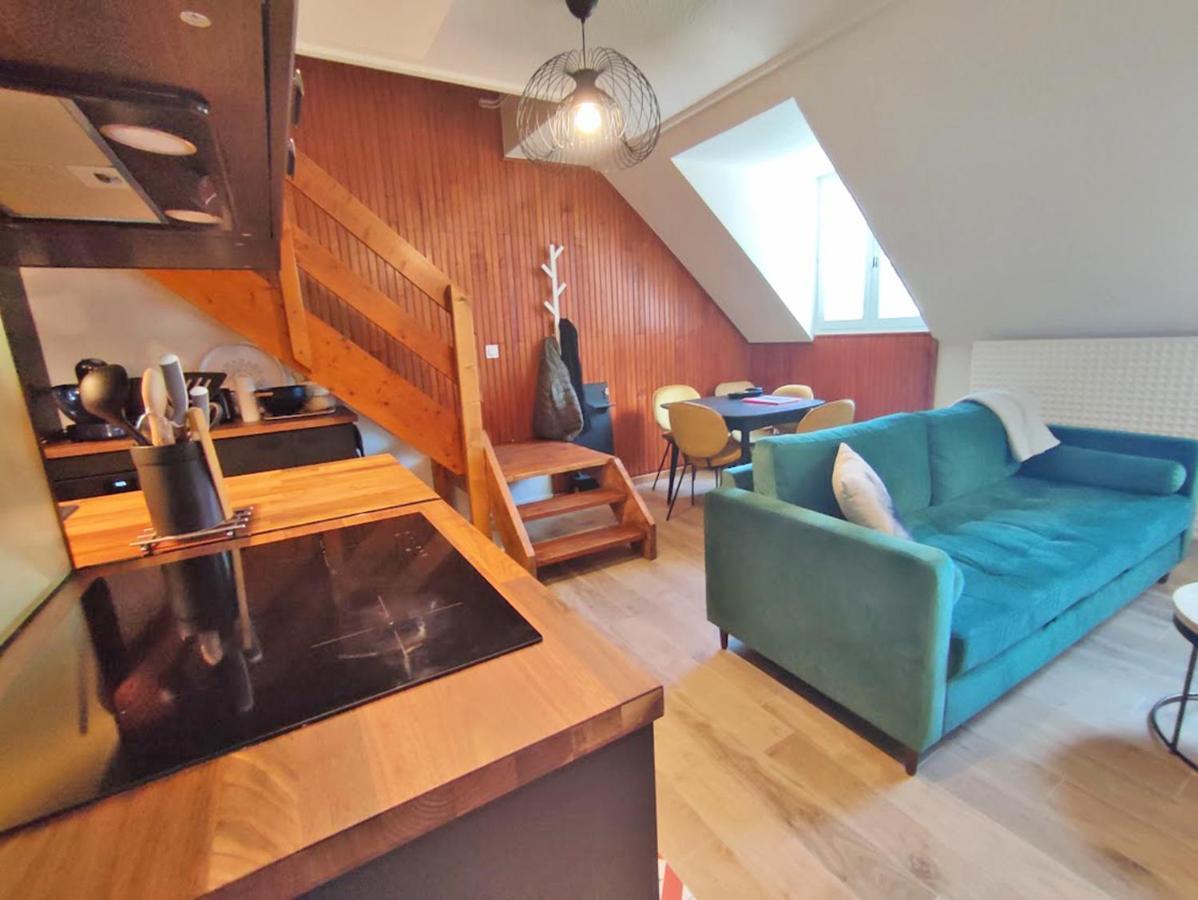 Appartamento Au Cocon De Joy, T3 Duplex, Wifi, 4 Personnes Bagnères-de-Luchon Esterno foto