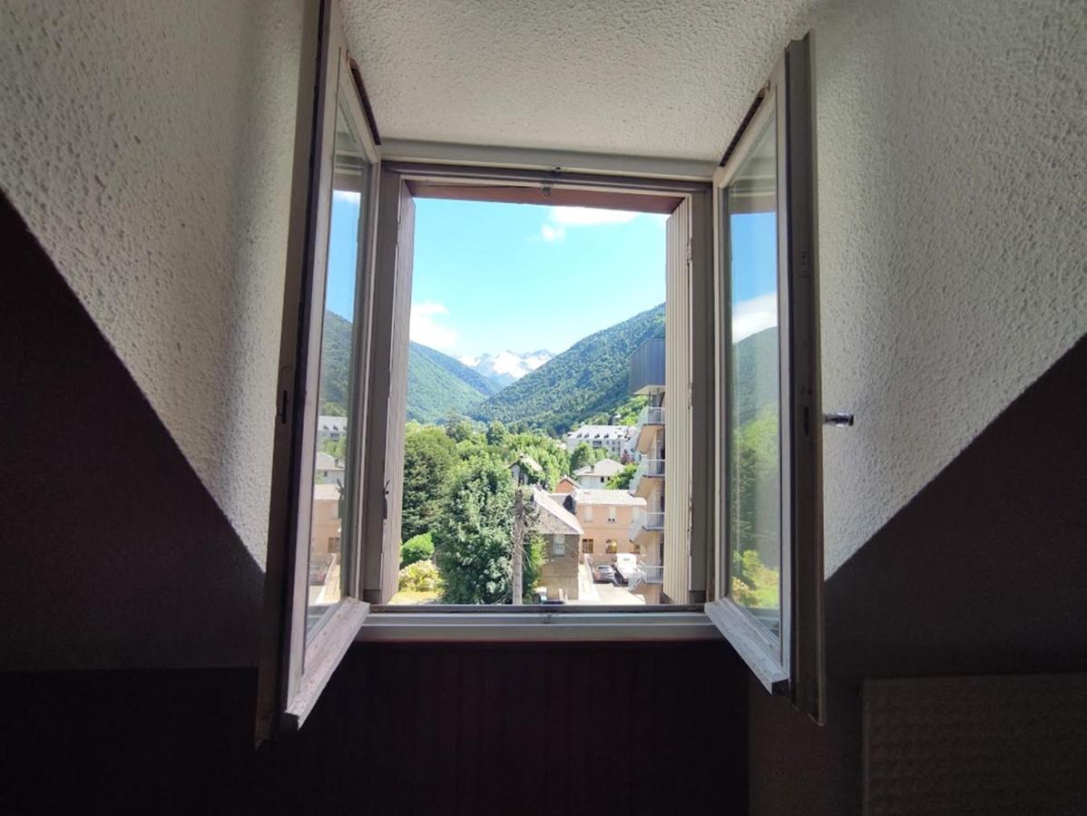 Appartamento Au Cocon De Joy, T3 Duplex, Wifi, 4 Personnes Bagnères-de-Luchon Esterno foto